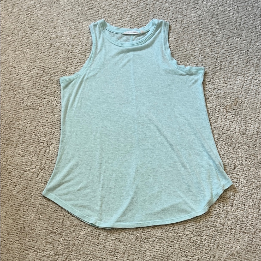 Athleta top!